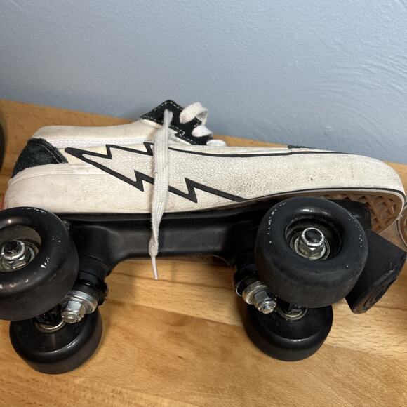 Vans Custom Bolt Men's Size 7.5 Classic Roller Skates Boltz Black White Repair - Picture 9 of 12